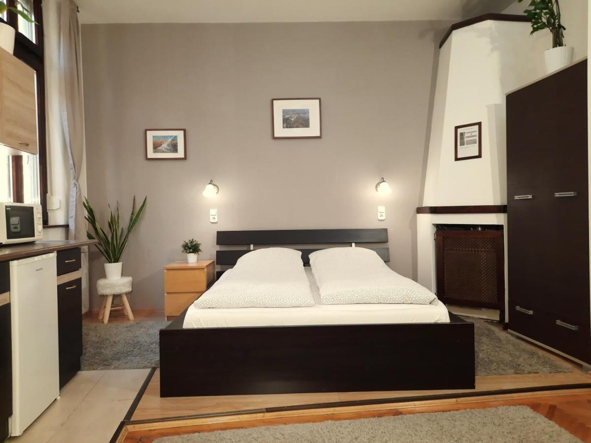 Central Gold Apartment 부다페스트 외부 사진